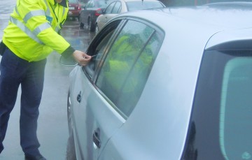 Pensionar rănit de un şofer băut
